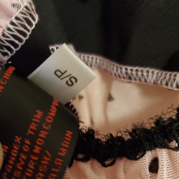 🩷2 for 15$🩵 Pajama/Lingerie Top - Picture 4 of 4